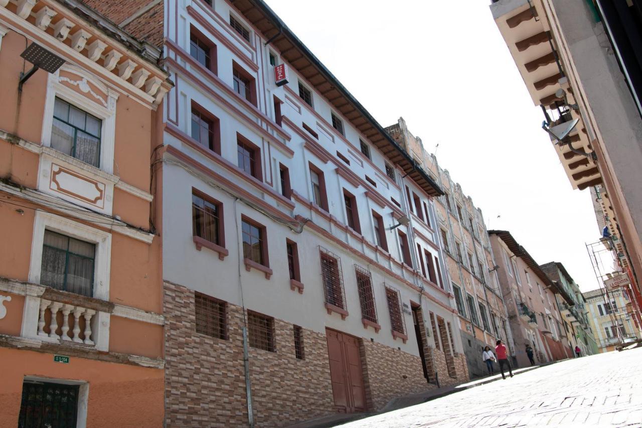 Hostal Carlos Luis Quito Buitenkant foto