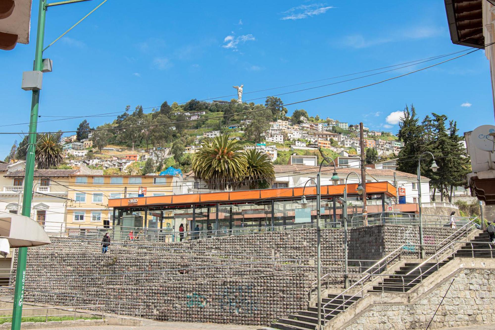 Hostal Carlos Luis Quito Buitenkant foto